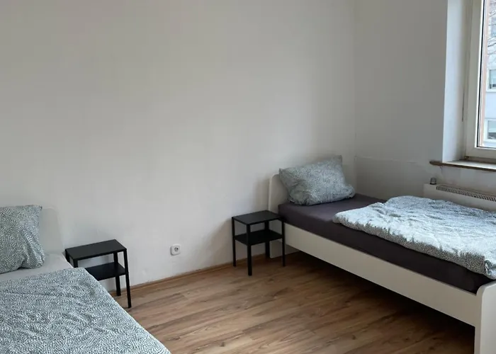 Flamingo 3 - In Stadtnaehe Dueren *